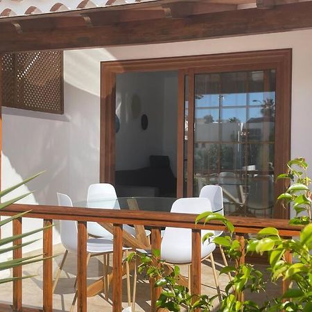 Stylish & Modern 1 Bedroom Suite On Frontline Of Playa Del Duque أذيخي المظهر الخارجي الصورة