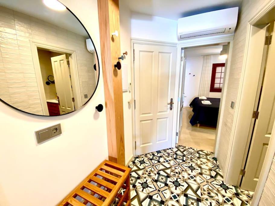 Stylish & Modern 1 Bedroom Suite On Frontline Of Playa Del Duque أذيخي المظهر الخارجي الصورة